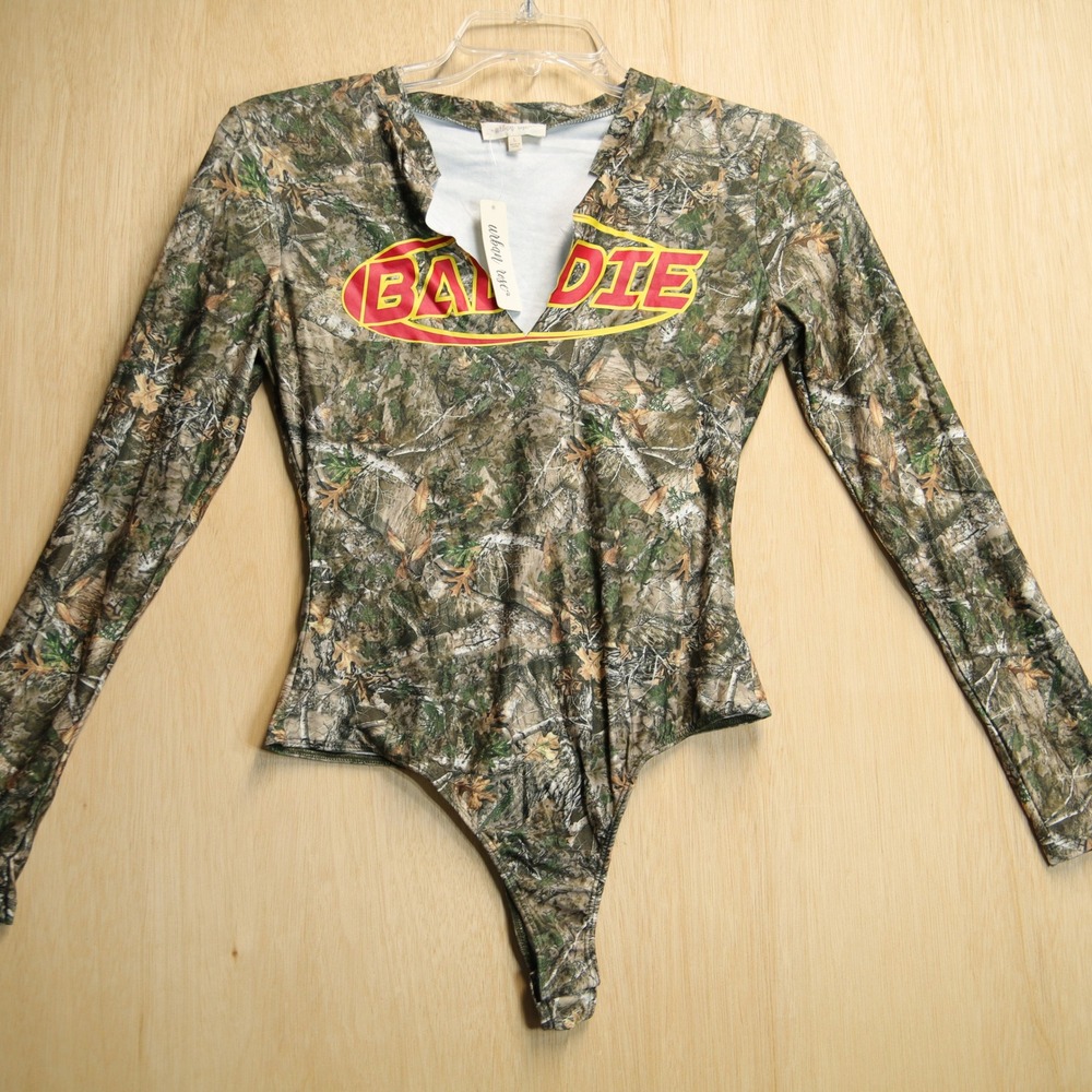 Urban Rose Baddie Camo Bodysuit Long Sleeve V-Neck Green Brown TL4936SC